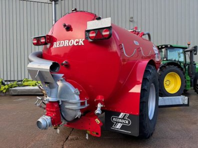 Redrock 3,000 Gallon vacuum tanker