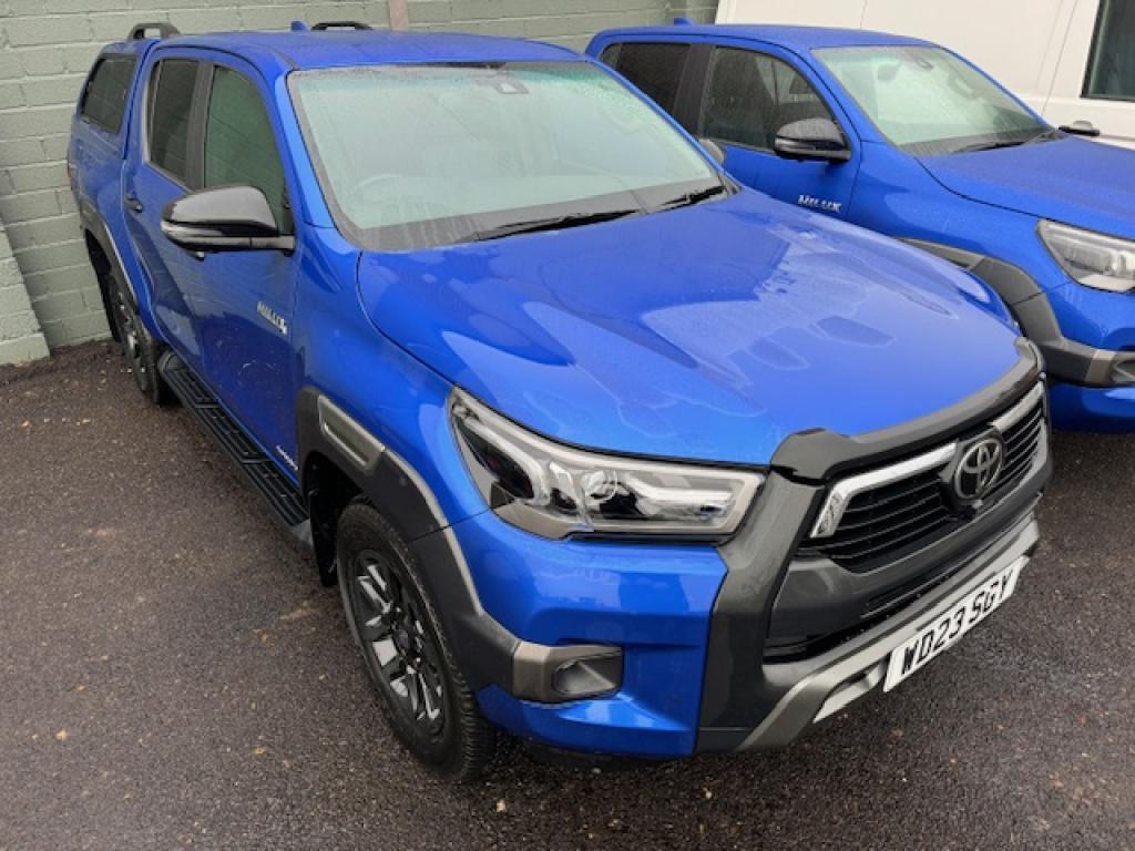 Toyota Hi-Lux Invincible X 2.8 diesel