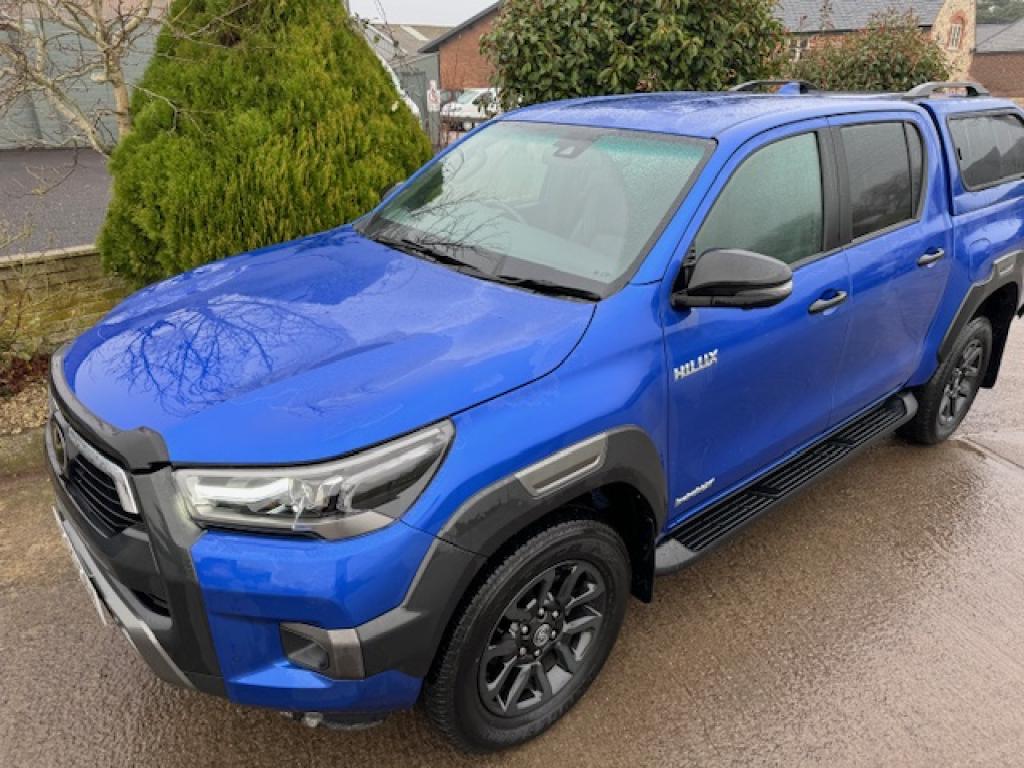 Toyota Hi-Lux Invincible X 2.8 diesel