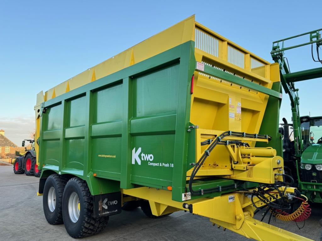 Ktwo compact and push 1800 trailer