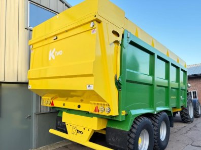 Ktwo compact and push 1800 trailer