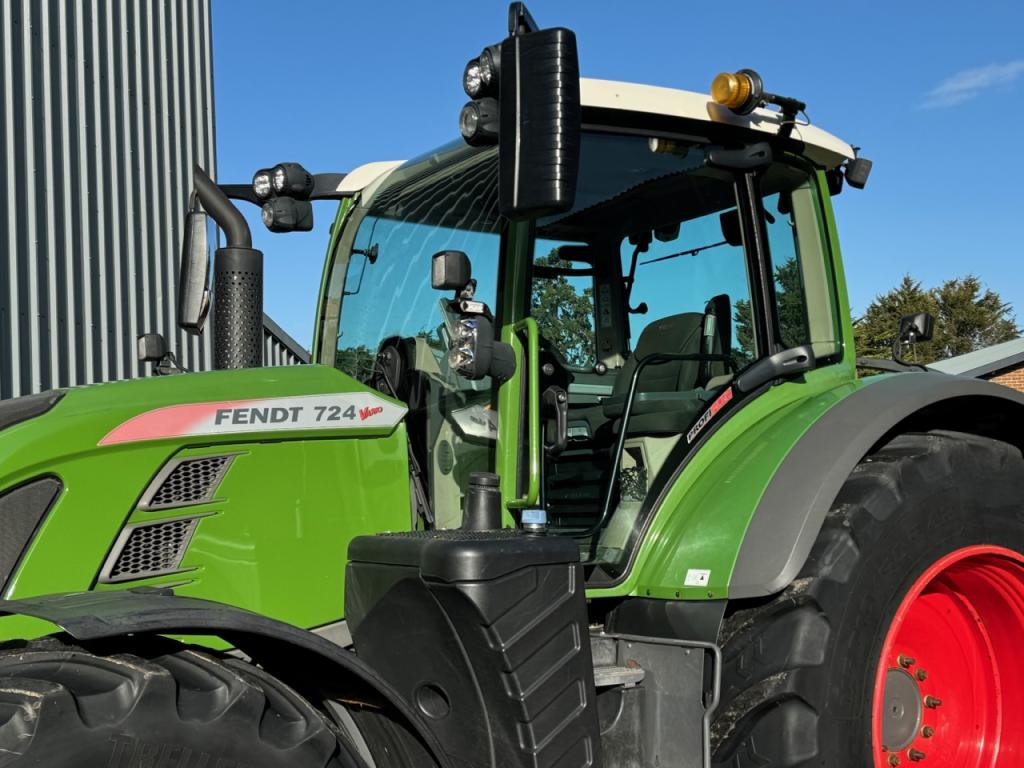 Fendt 724 Profi-Plus
