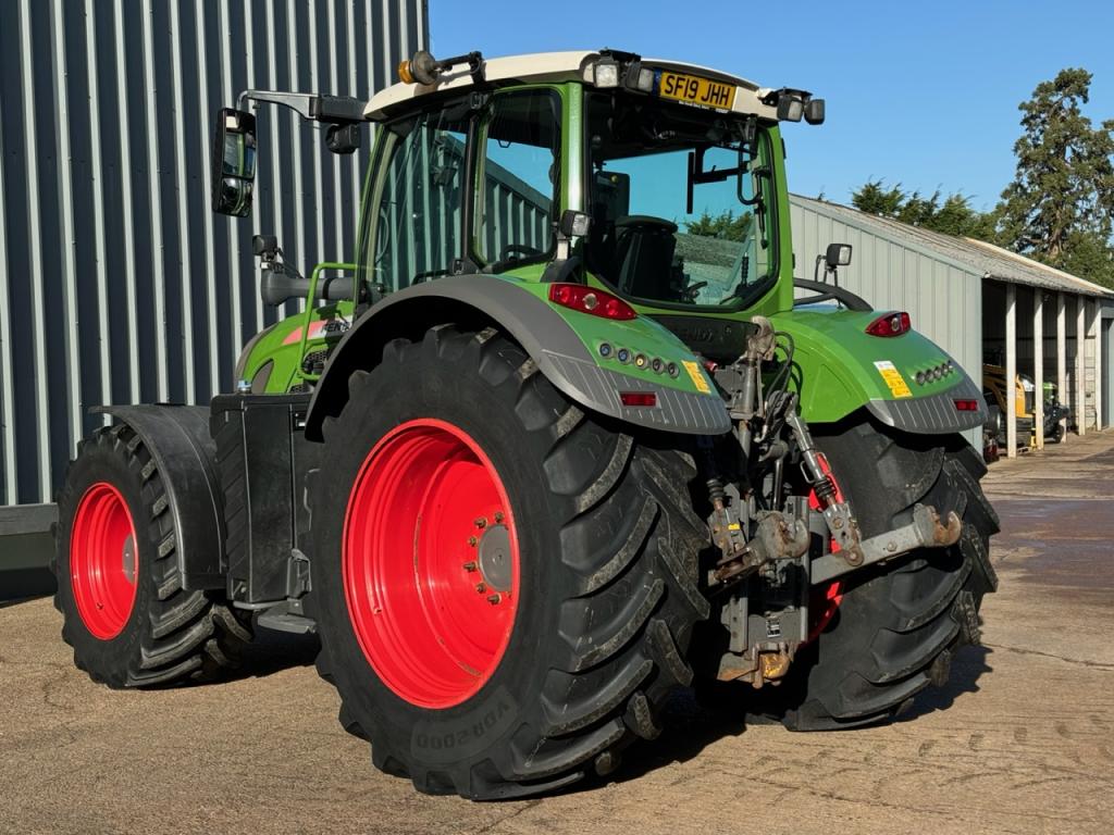 Fendt 724 Profi-Plus
