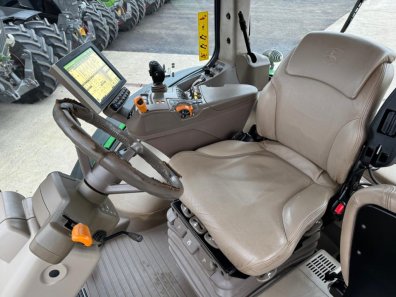 John Deere 7310R