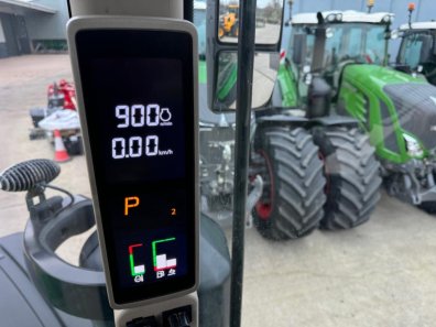 John Deere 7310R