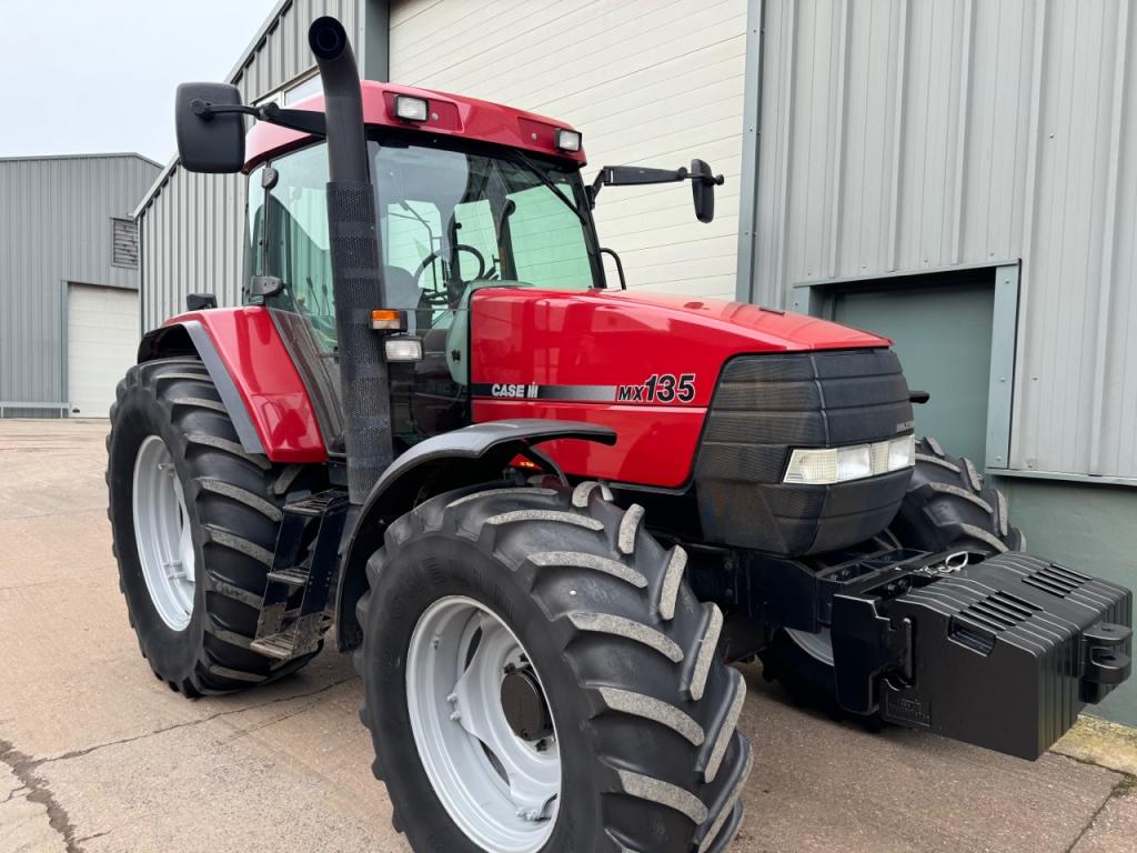Case MX135