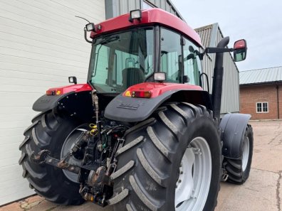 Case MX135