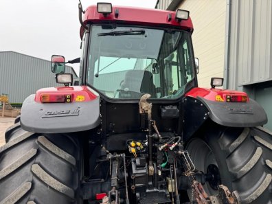 Case MX135