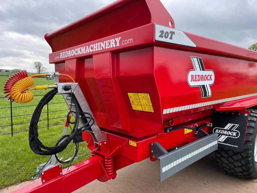 Redrock 20 Ton half pipe dump trailer