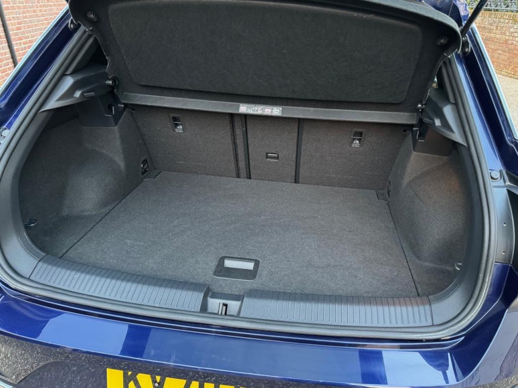 Volkswagen T-ROC 2.0LT TDi R-Line diesel