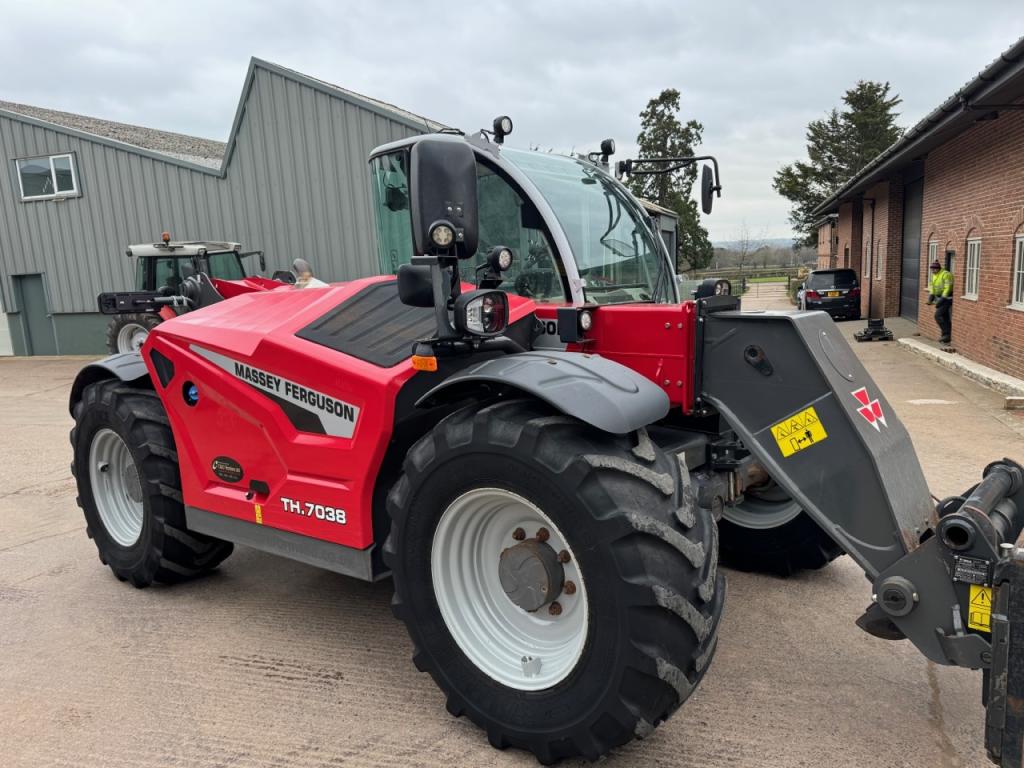 Massey Ferguson TH.7038 telescopic