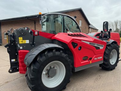 Massey Ferguson TH.7038 telescopic