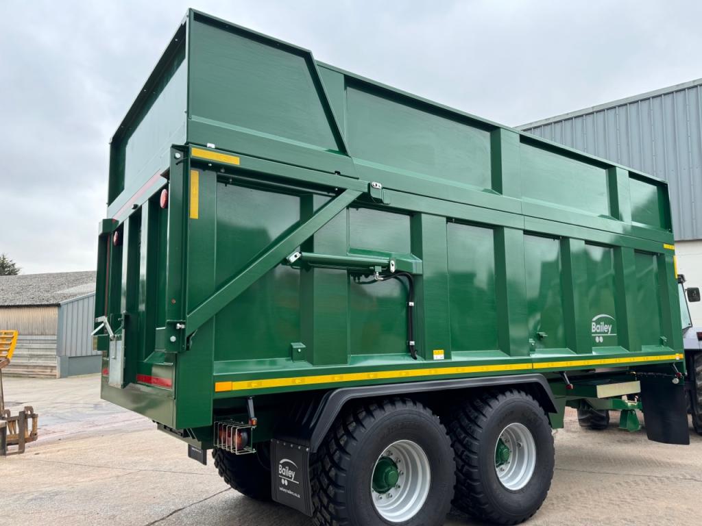 Bailey 16 ton TB silage trailer