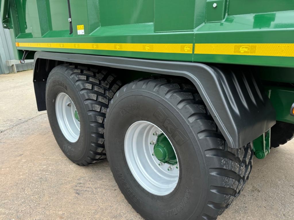 Bailey 16 ton TB silage trailer