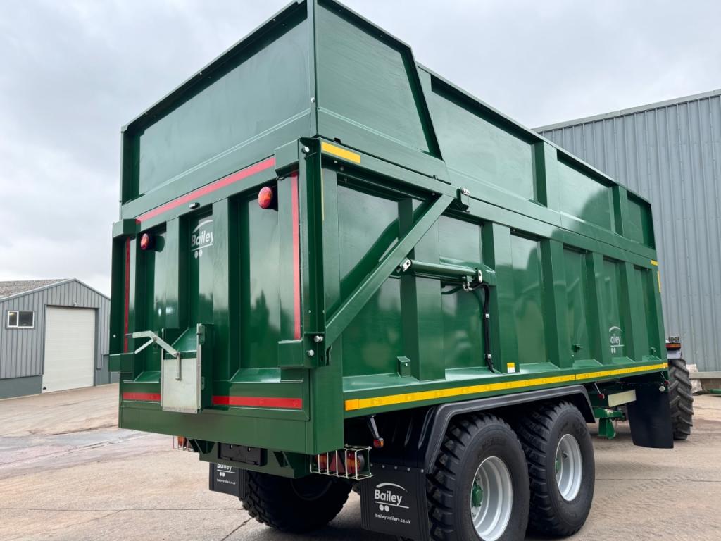 Bailey 16 ton TB silage trailer