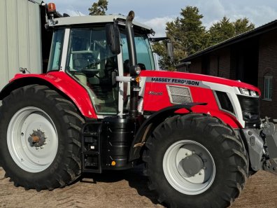 Massey Ferguson 7S 210