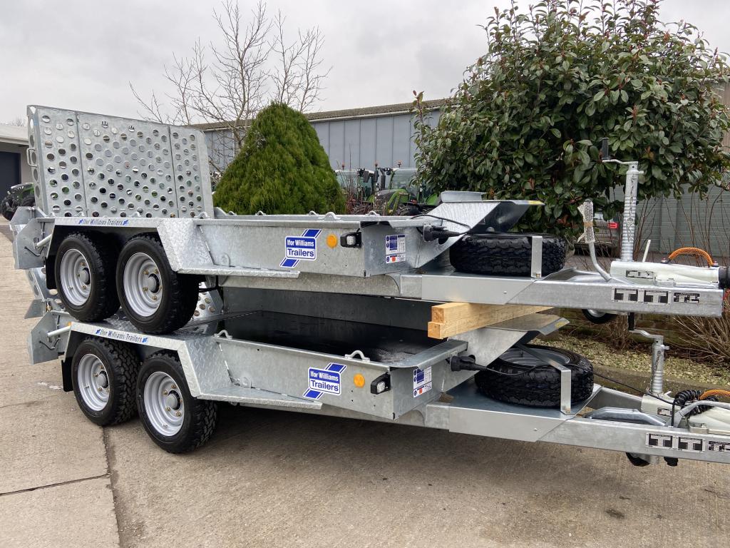 Ifor Williams GH1054 plant trailer