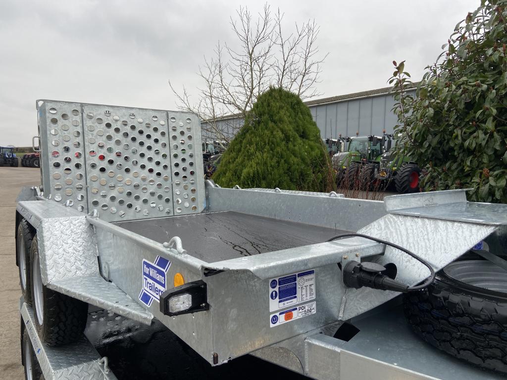 Ifor Williams GH1054 plant trailer