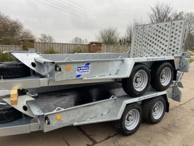 Ifor Williams GH1054 plant trailer