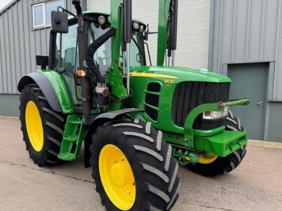 John Deere 6630