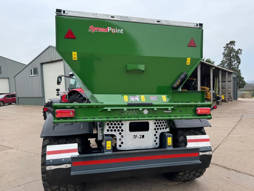 SpreadPoint TF-20 Gravel Cart