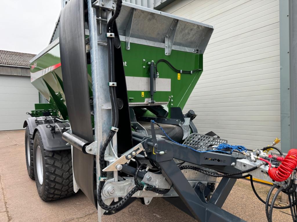 SpreadPoint TF-20 Gravel Cart