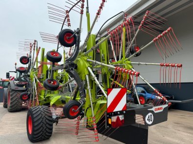 Claas Liner 4800 Business 4 rotor rake