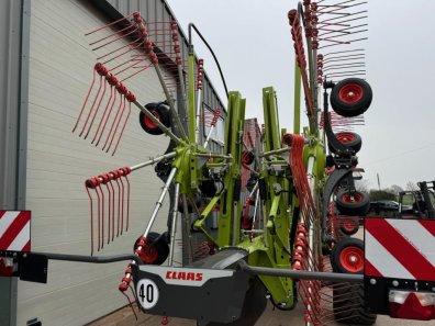 Claas Liner 4800 Business 4 rotor rake