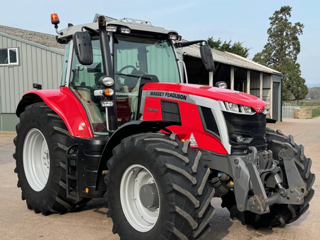 Massey Ferguson 7S 190