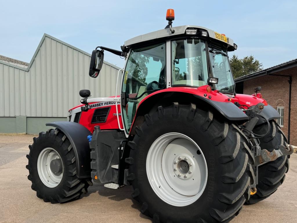 Massey Ferguson 7S 190