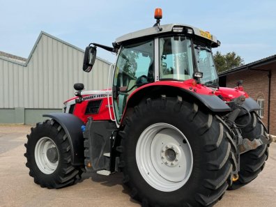 Massey Ferguson 7S 190