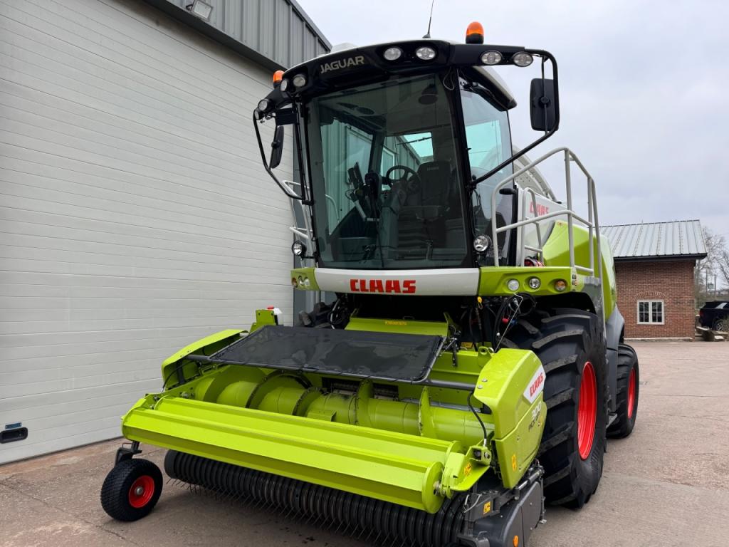 Claas Jaguar 870