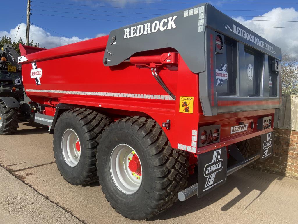 Redrock 20 ton half pipe dump trailer