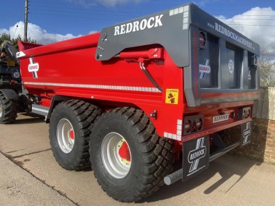 Redrock 20 ton half pipe dump trailer