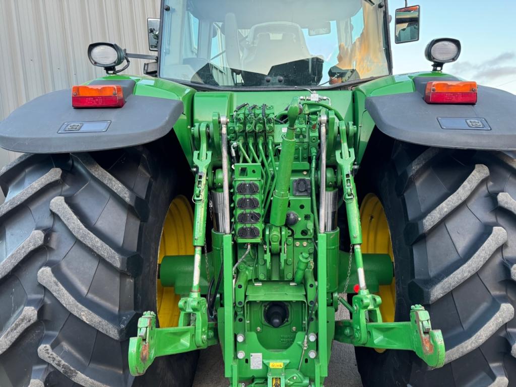John Deere 7930