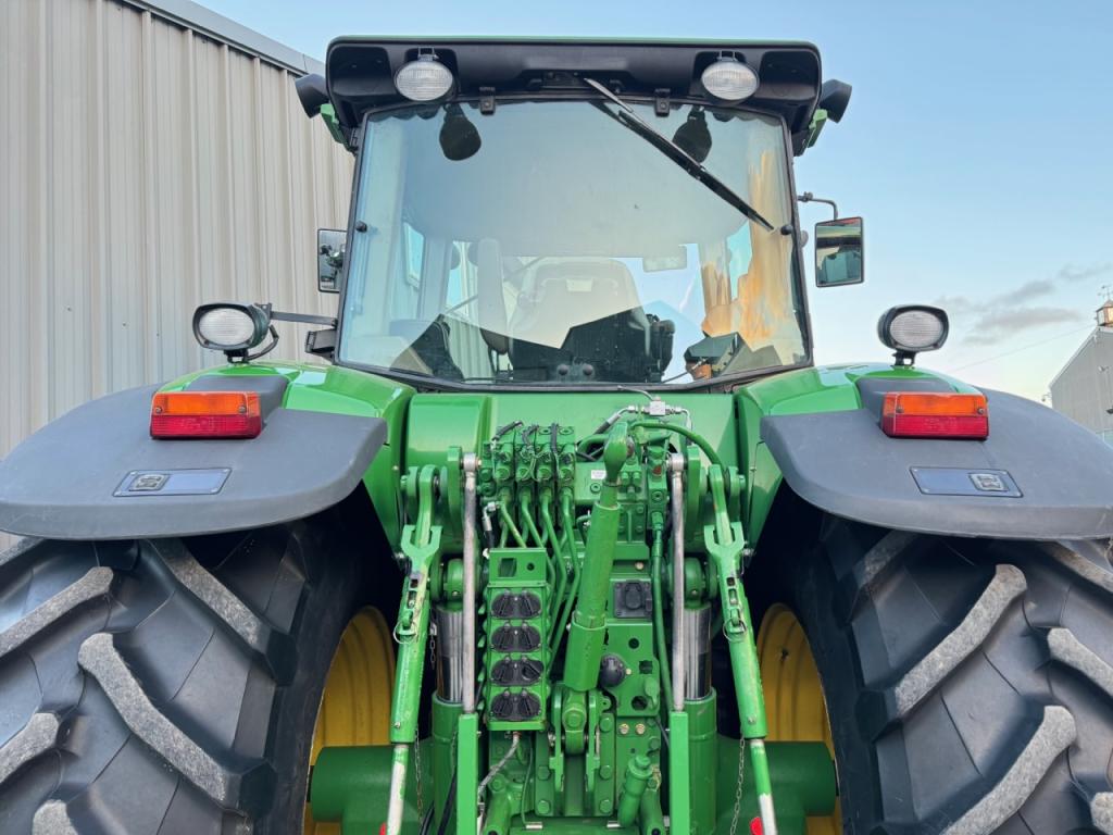 John Deere 7930