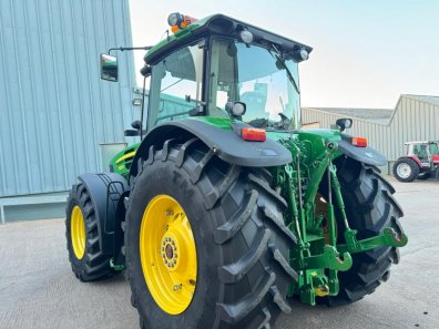 John Deere 7930