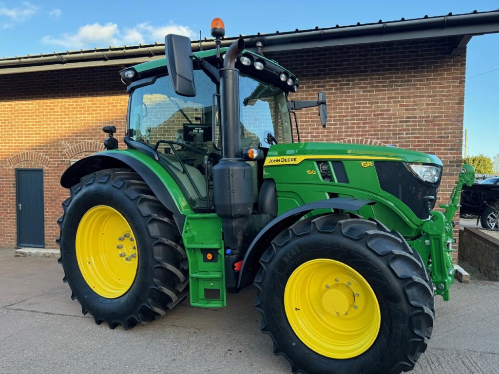 John Deere 6R 150