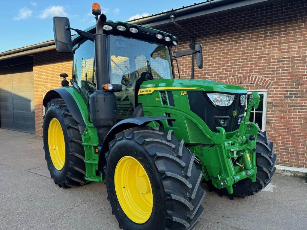 John Deere 6R 150