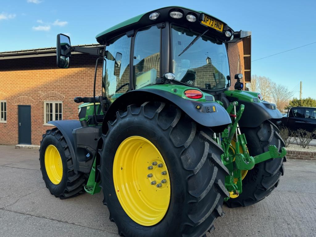 John Deere 6R 150