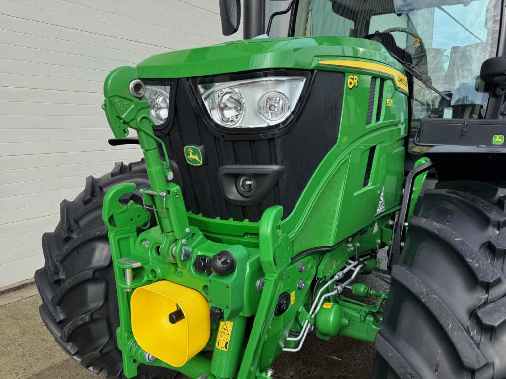 John Deere 6R 150
