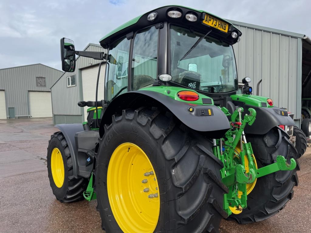 John Deere 6R 150