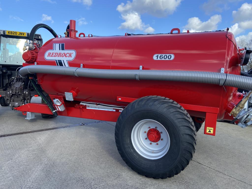 Redrock 1600 Gallon tanker
