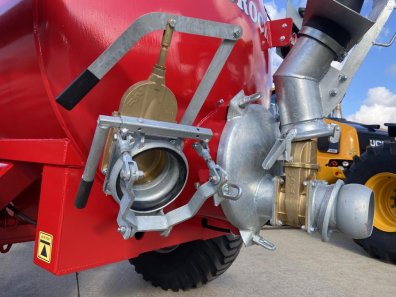 Redrock 1600 Gallon tanker