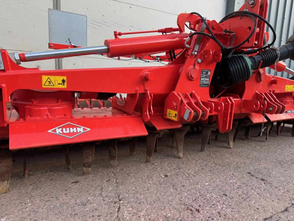 Kuhn HR 5004R power harrow