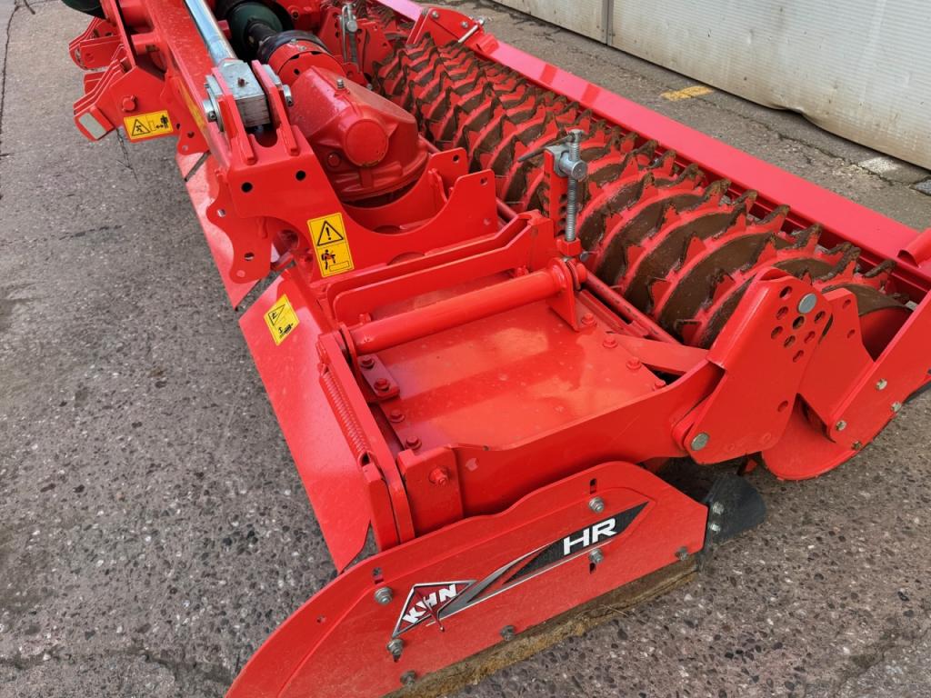 Kuhn HR 5004R power harrow