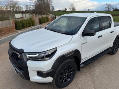 Toyota Hi-Lux Invincible X 2.8 Diesel