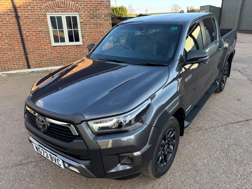 Toyota Hi-Lux Invincible X 2.8 Diesel