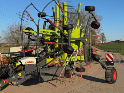 Claas Liner 2900 Trend twin rotor rake