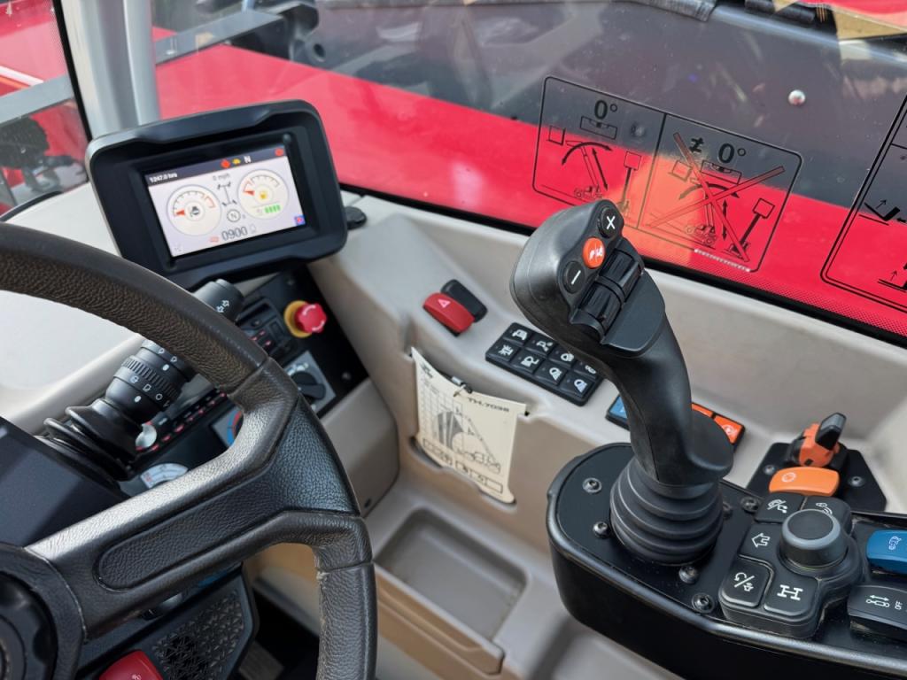 Massey Ferguson TH.7038 telescopic